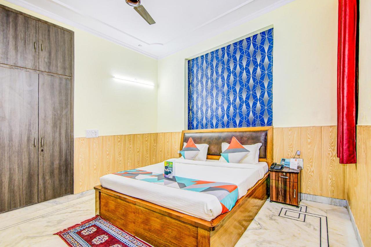 Fabexpress Royal Ashray Hotell Noida Eksteriør bilde
